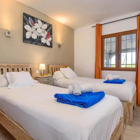 Villa Luna *